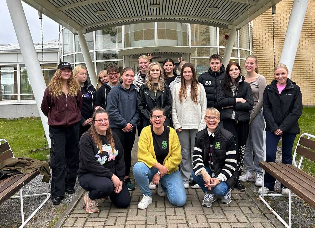 4H-klubbledarutbildning för unga på Åland